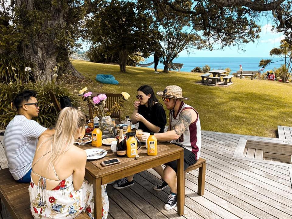 Waiheke Backpackers Hostel Onetangi Екстер'єр фото