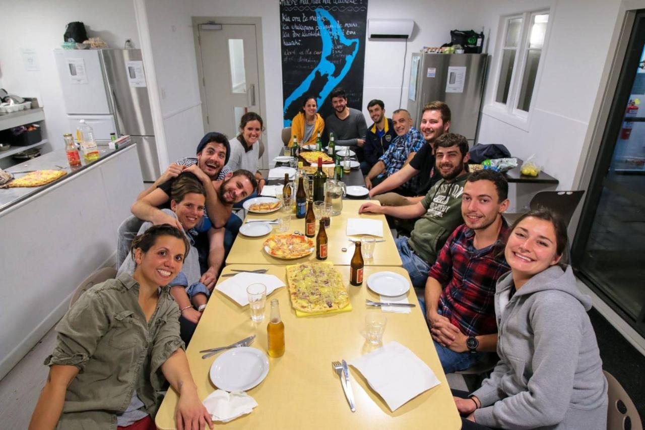 Waiheke Backpackers Hostel Onetangi Екстер'єр фото