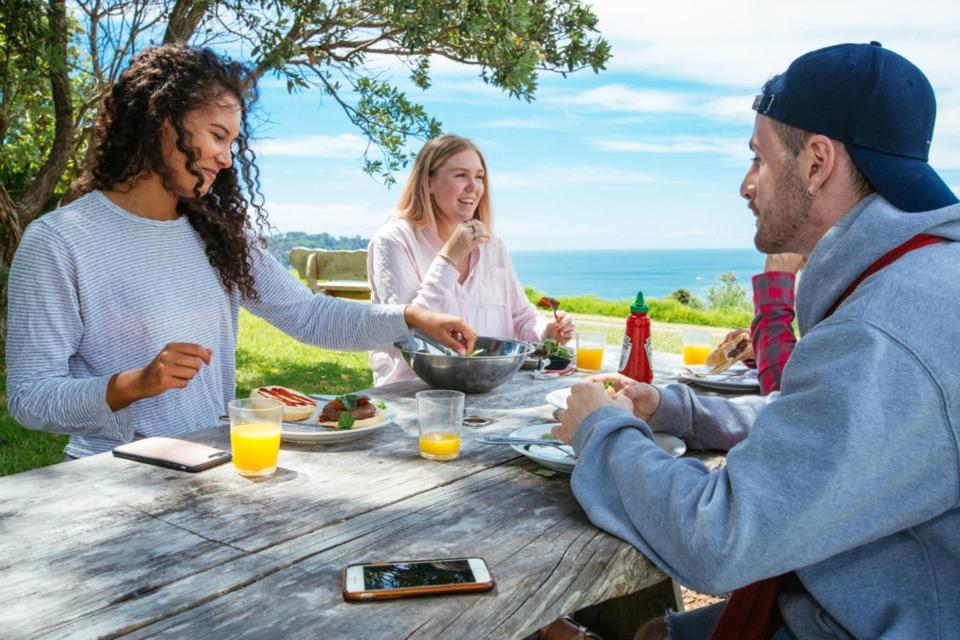Waiheke Backpackers Hostel Onetangi Екстер'єр фото