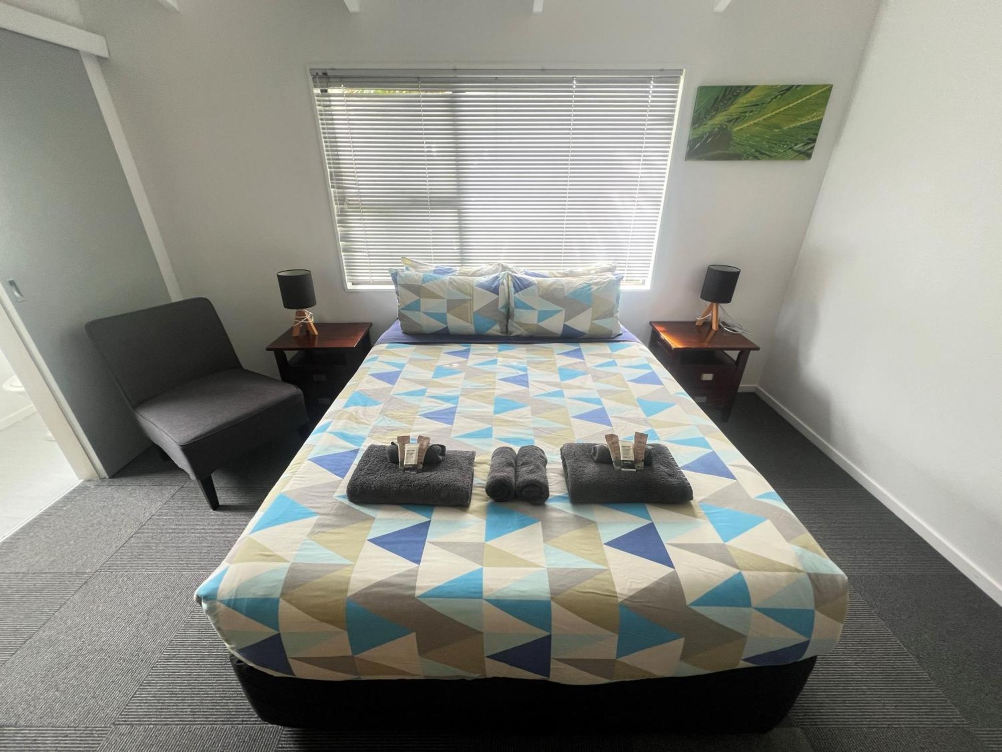 Waiheke Backpackers Hostel Onetangi Екстер'єр фото