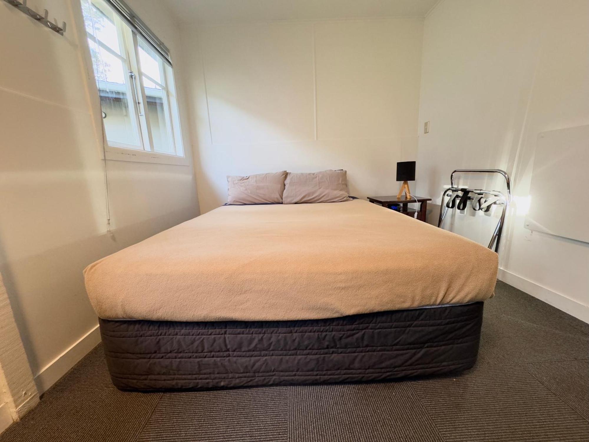 Waiheke Backpackers Hostel Onetangi Екстер'єр фото