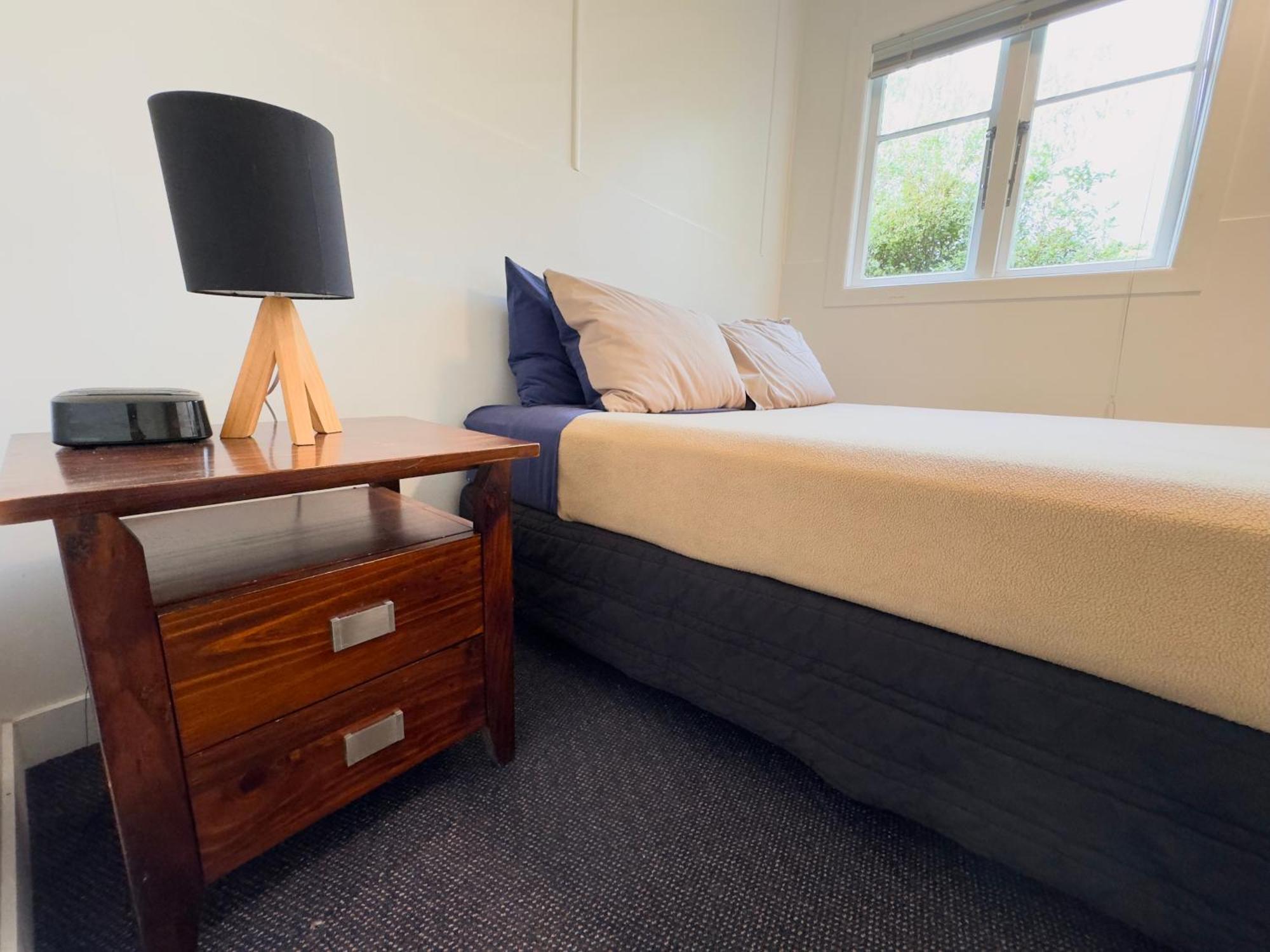 Waiheke Backpackers Hostel Onetangi Екстер'єр фото