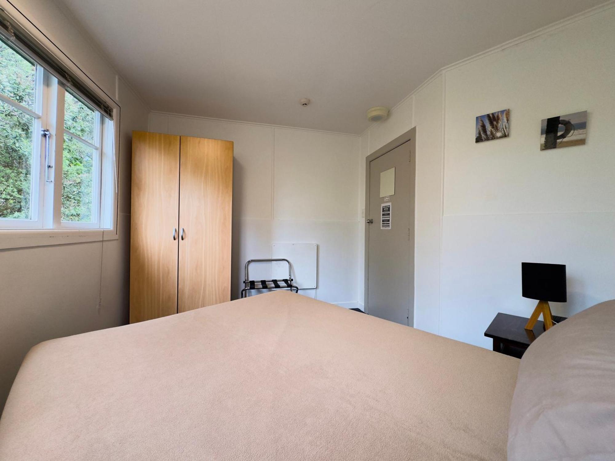 Waiheke Backpackers Hostel Onetangi Екстер'єр фото
